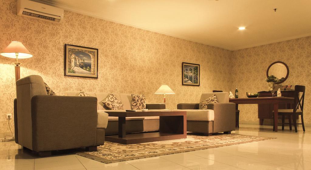 Travellers Suites Serviced Apartments Medan Exterior foto