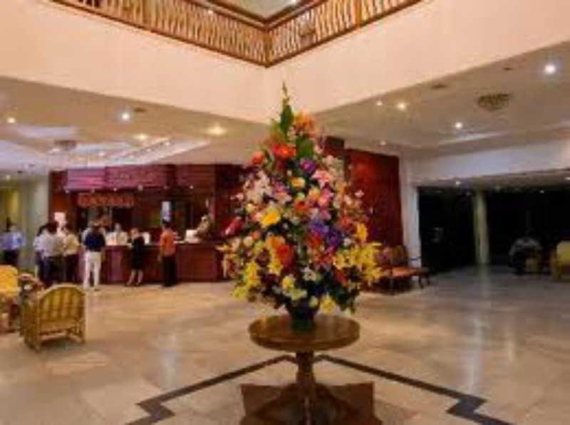 Travellers Suites Serviced Apartments Medan Exterior foto